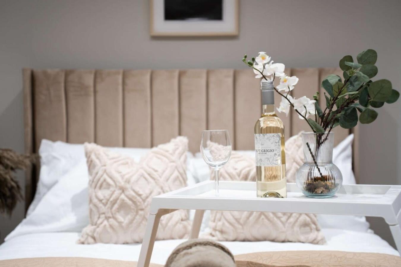 Air - Kensington - Great Location *